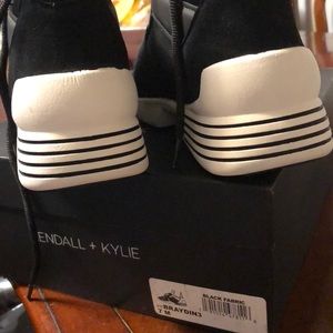 Kendal +Kylie 100% Authentic